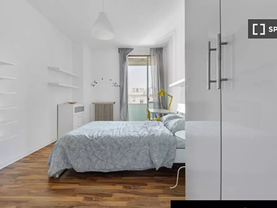 Immagine 2 di Camera condivisa in affitto  in Corso Di Porta Romana/A a Milano