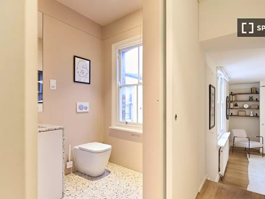 Immagine 13 di Appartamento in affitto  in flat a Camden Town