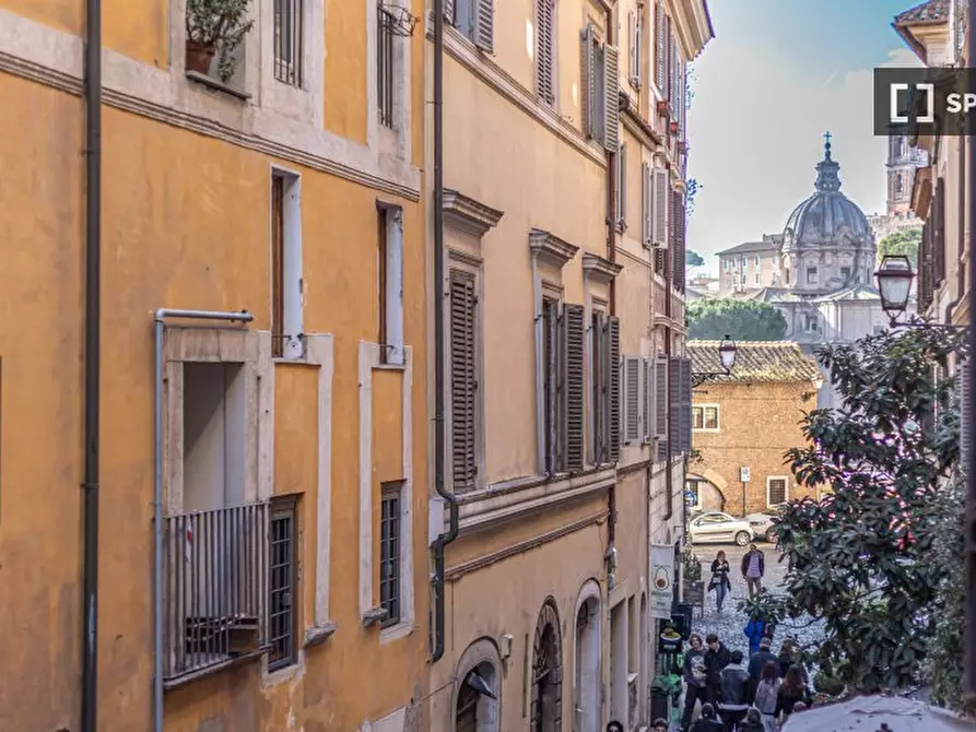 Immagine 1 di Appartamento in affitto  in Via della Madonna dei Monti a Roma