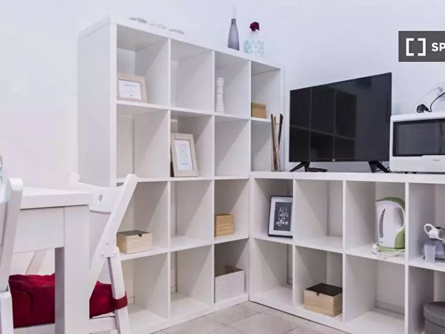 Immagine 8 di Camera condivisa in affitto  in Viale Monte Santo a Milano