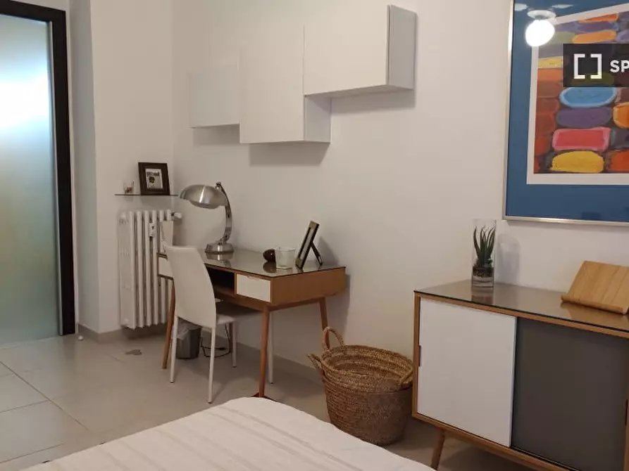 Immagine 3 di Camera condivisa in affitto  in Via Goffredo Mameli a Roma