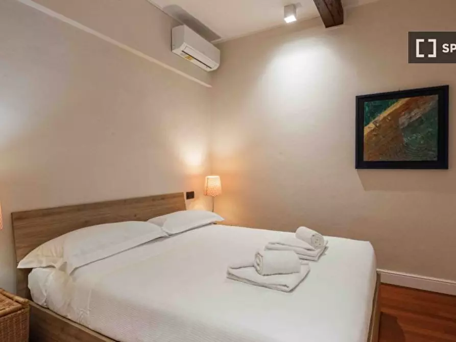 Immagine 15 di Appartamento in affitto  in Via dei Leoni a Firenze