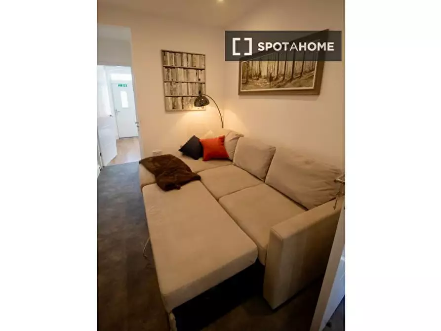 Immagine 7 di Appartamento in affitto  in Burgass Rd a 