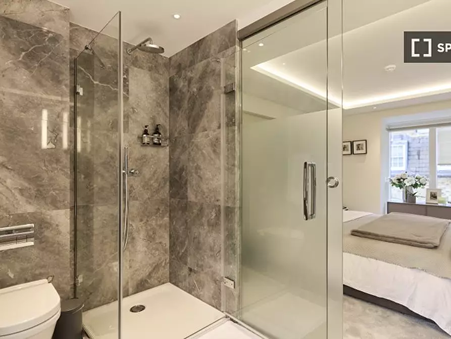 Immagine 17 di Appartamento in affitto  in William Mews a 
