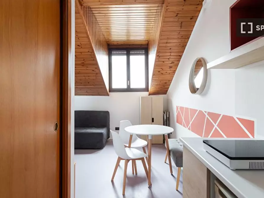 Immagine 16 di Ufficio in affitto  in Corso Magenta a Milano