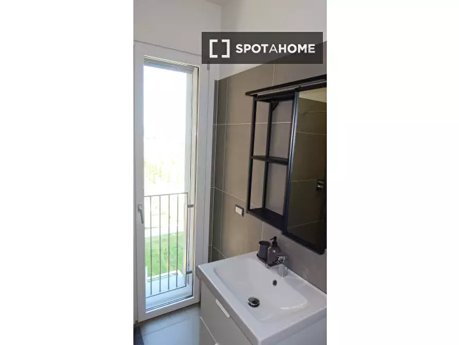 Immagine 9 di Appartamento in affitto  in Via Bianca Ceva a Milano