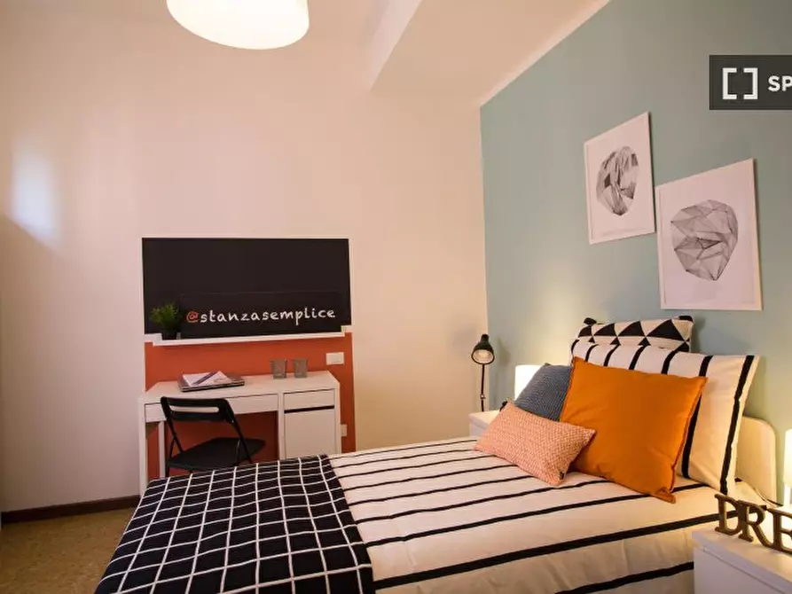 Immagine 3 di Camera condivisa in affitto  in Pasubio/C a Brescia