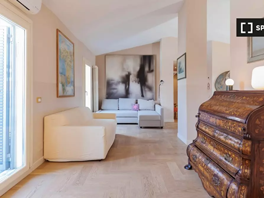 Immagine 12 di Appartamento in affitto  in Via Lecco a Milano