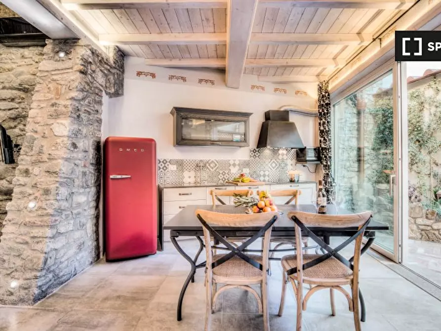 Immagine 3 di Appartamento in affitto  in Via Vittorio Emanuele II, 50139 Firenze FI, Italy a Firenze