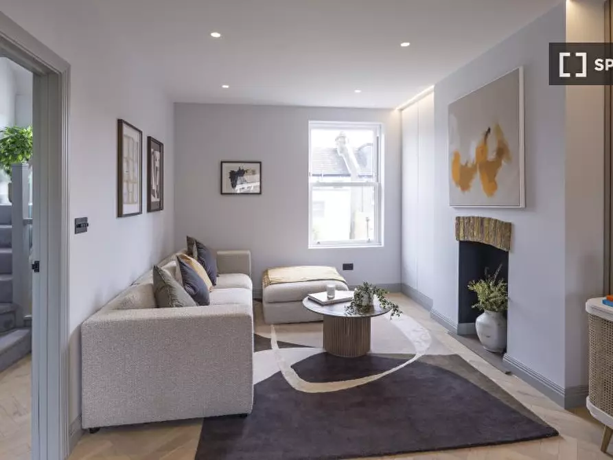 Immagine 2 di Appartamento in affitto  in Ashmore Rd a Paddington