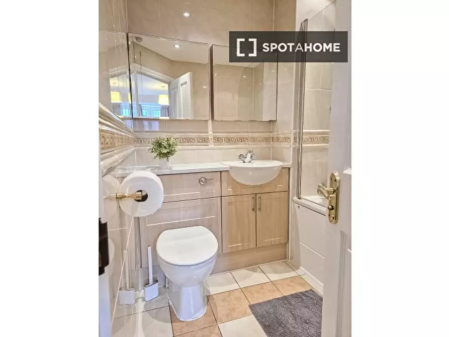 Immagine 9 di Appartamento in affitto  in Drake Court a Camberwell
