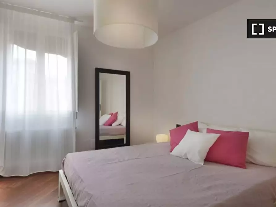 Immagine 15 di Appartamento in affitto  in Via delle Moline a Bologna