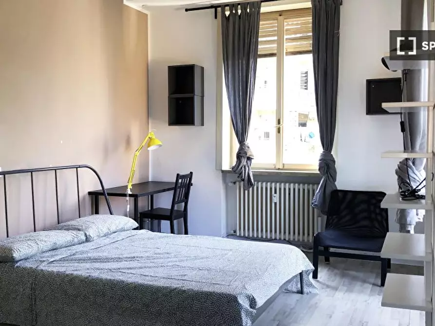 Immagine 3 di Camera condivisa in affitto  in Corso Di Porta Romana/A a Milano