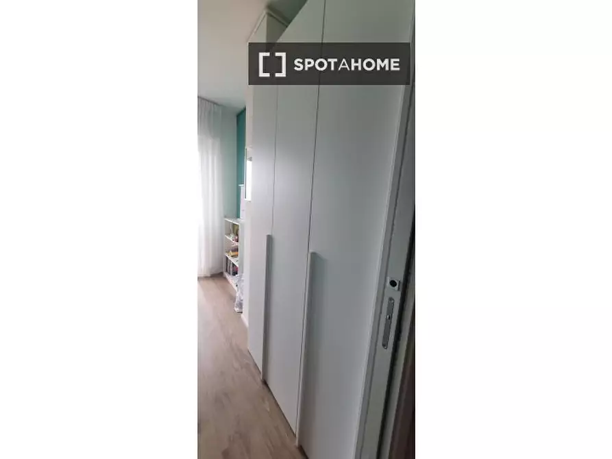 Immagine 3 di Camera condivisa in affitto  in Via Ponte Vecchio a Milano