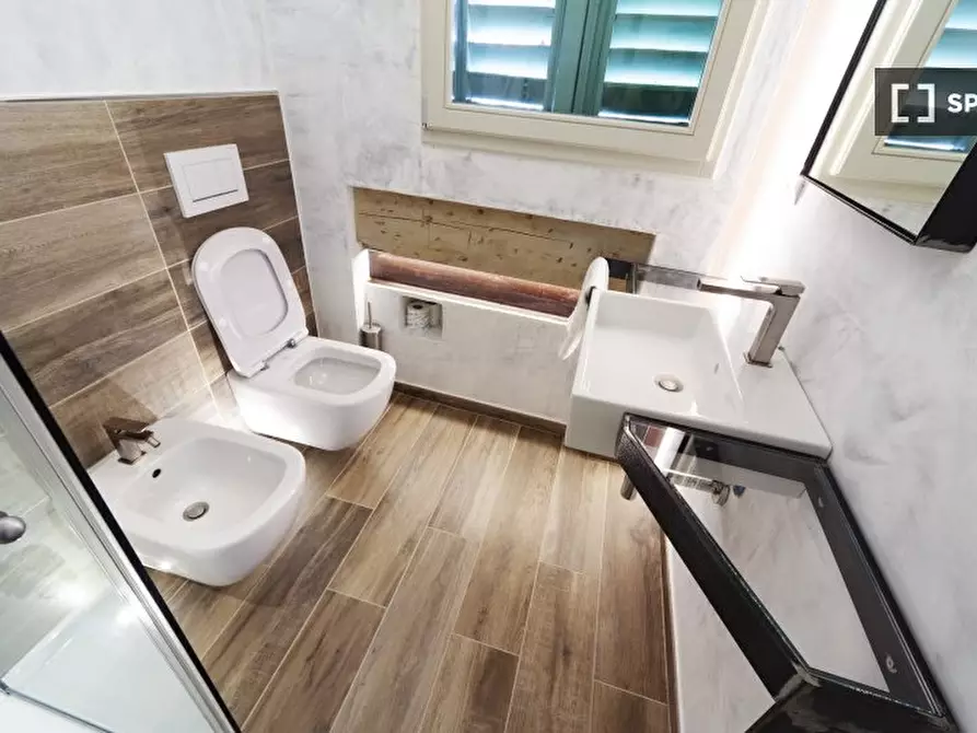 Immagine 13 di Appartamento in affitto  in Via dei Neri a Firenze