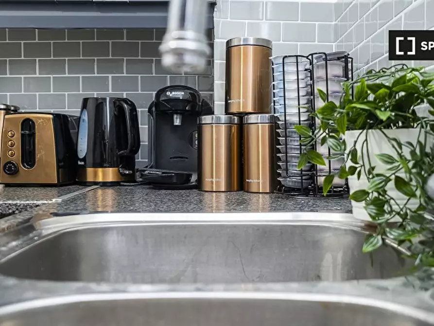 Immagine 13 di Appartamento in affitto  in Innerd Court a Croydon