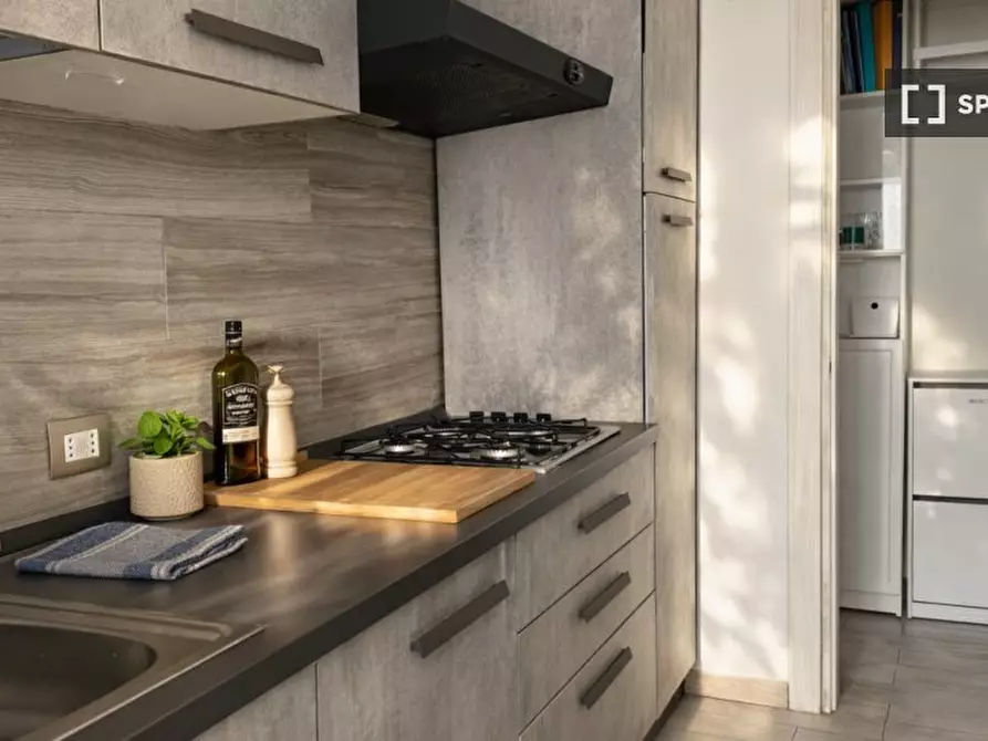 Immagine 16 di Appartamento in affitto  in Via Sapri a Milano