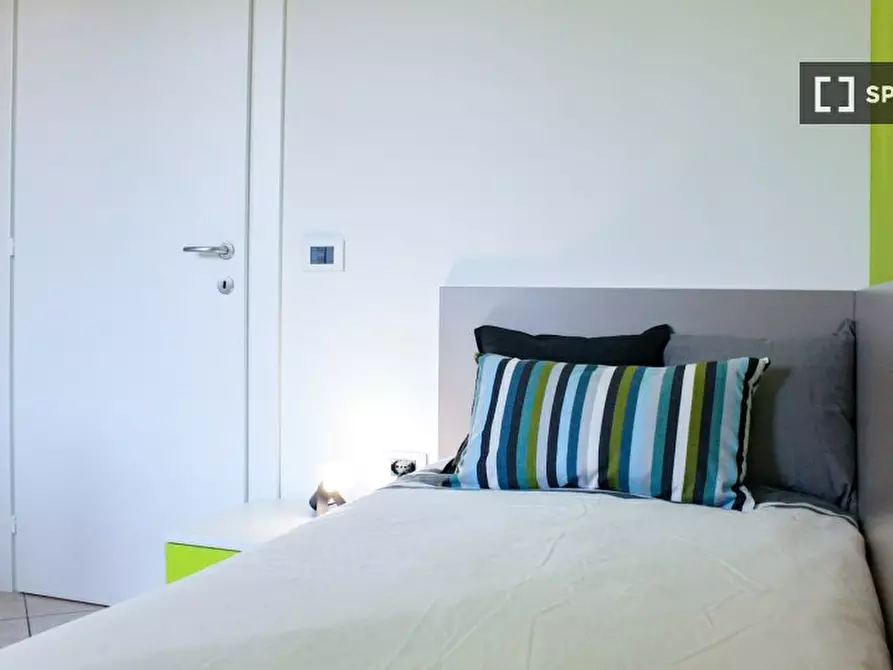 Immagine 3 di Camera condivisa in affitto  in Via Tommaso Gar a Trento