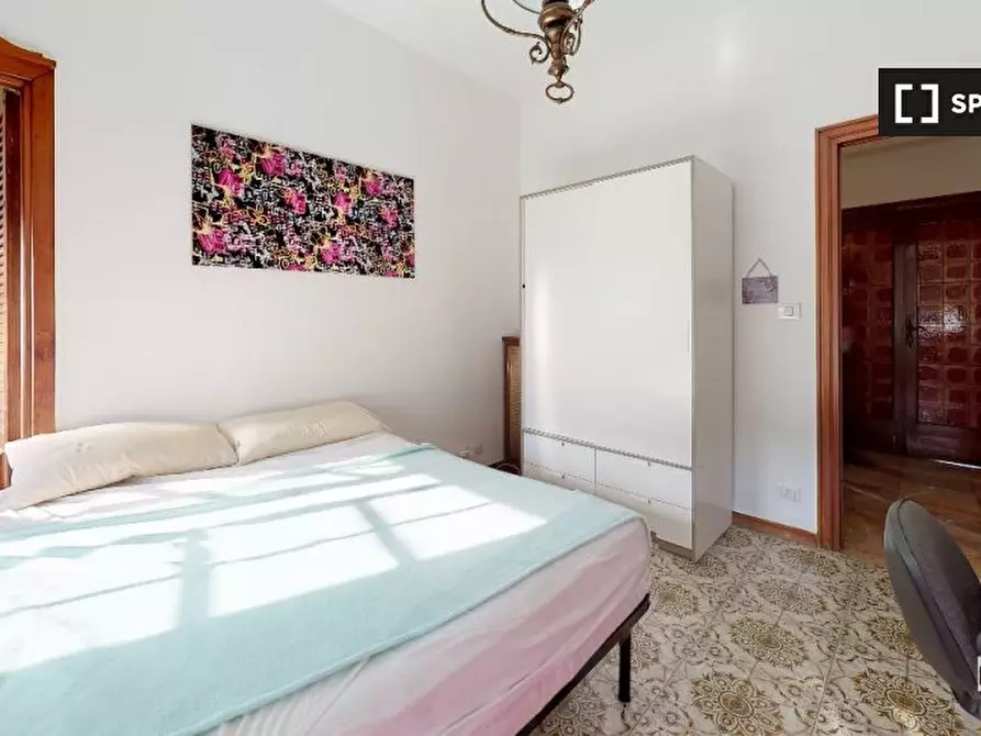 Immagine 6 di Camera condivisa in affitto  in Via Francesco Grimaldi a Roma