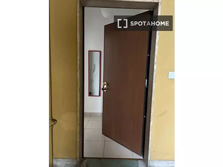 Immagine 14 di Appartamento in affitto  in Viale Liguria a Milano