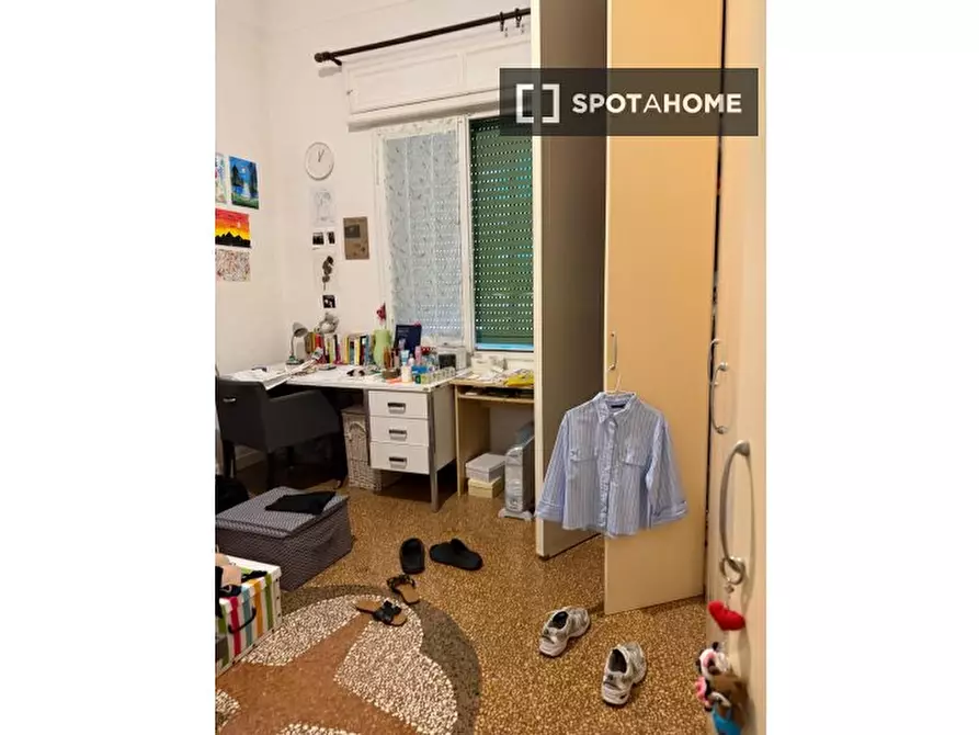 Immagine 17 di Camera condivisa in affitto  in Via Francesco Rocchi a Bologna