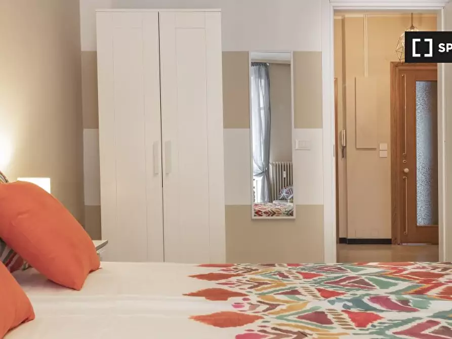 Immagine 2 di Camera condivisa in affitto  in Via Principi d'Acaja a Torino