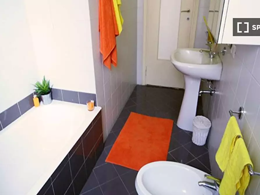 Immagine 11 di Camera condivisa in affitto  in Via Val Lavizzana Milan a Milano