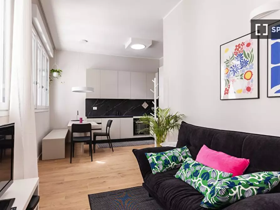 Immagine 2 di Appartamento in affitto  in Via Giacomo Zanella a Milano