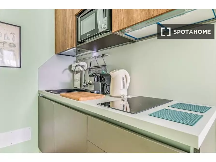 Immagine 3 di Ufficio in affitto  in Via Giulio Tarra a Milano