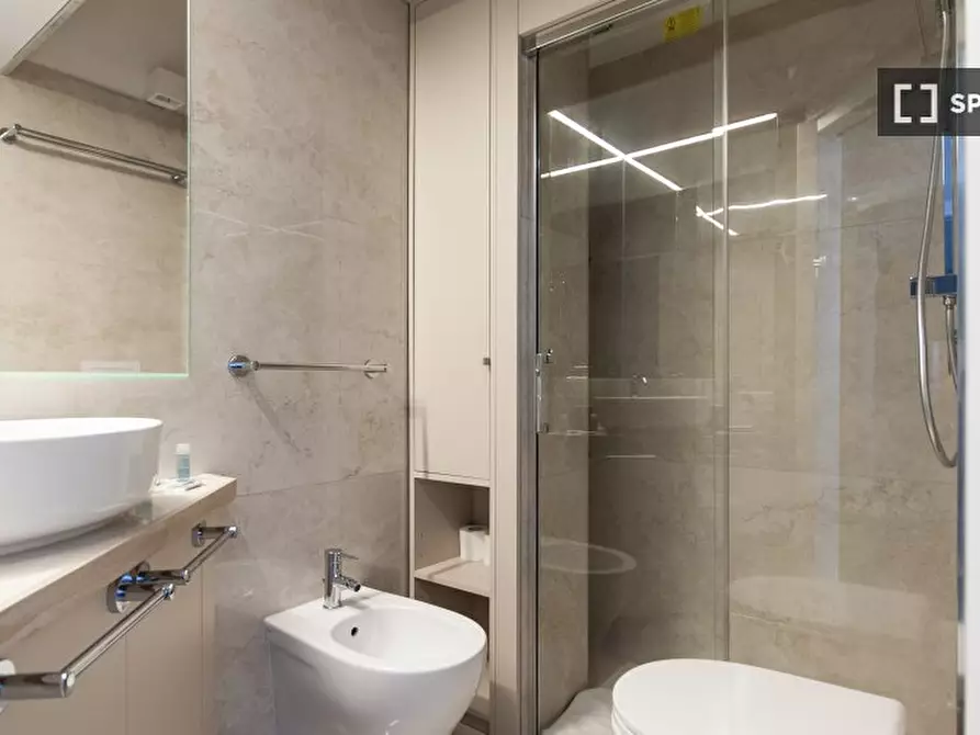 Immagine 10 di Appartamento in affitto  in Via Castelfidardo a Milano