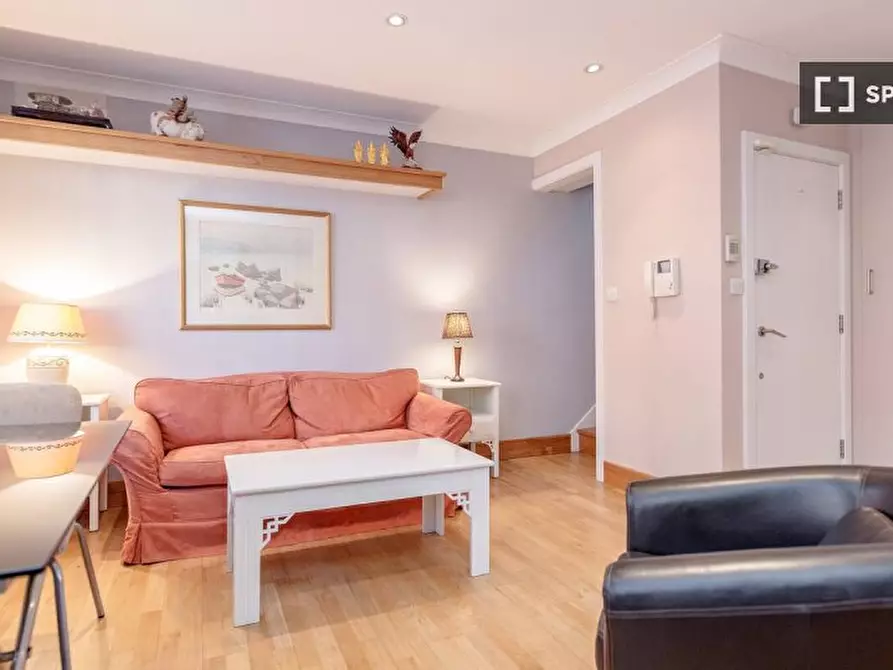 Immagine 6 di Appartamento in affitto  in Hatherley St a 