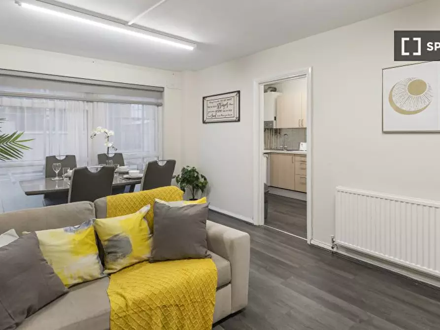 Immagine 14 di Appartamento in affitto  in Stamford Hill a Hackney