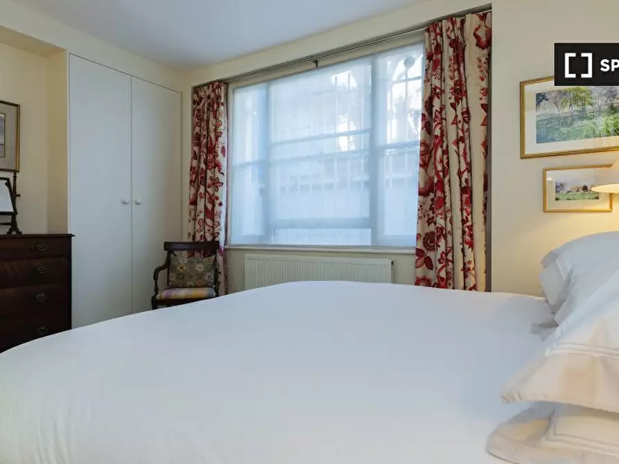Immagine 9 di Appartamento in affitto  in Garden Flat a Hammersmith
