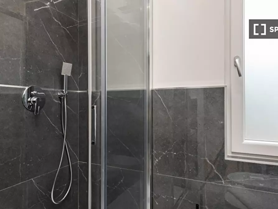 Immagine 15 di Appartamento in affitto  in Via Pietro da Cemmo a Milano