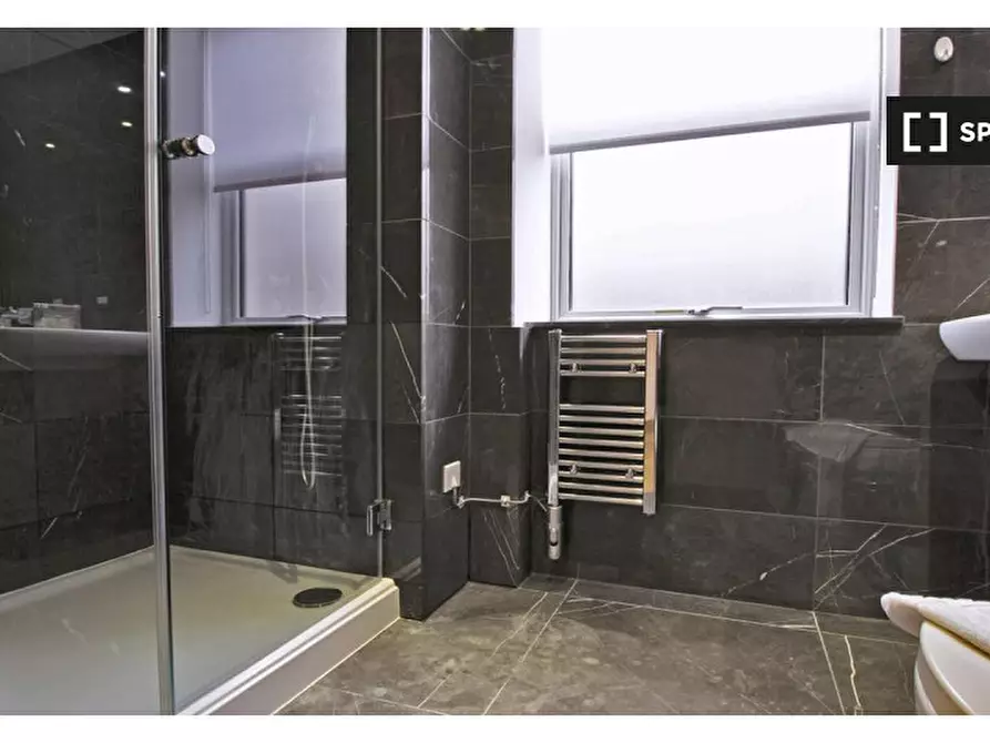 Immagine 8 di Appartamento in affitto  in Apartment a 