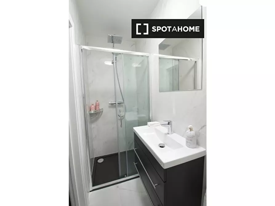 Immagine 9 di Ufficio in affitto  in A Old Brompton Rd a Kensington