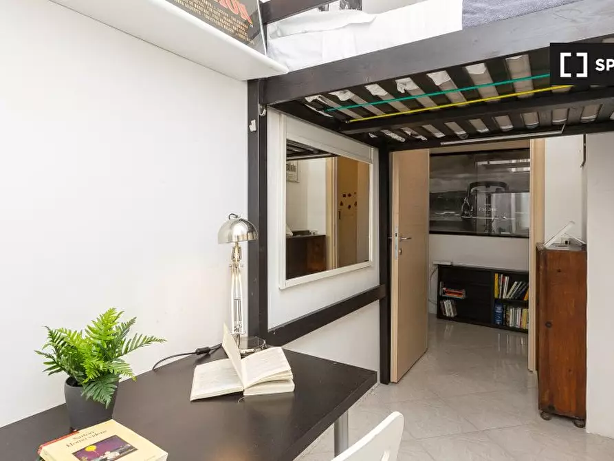 Immagine 16 di Appartamento in affitto  in Via Raimondo Montecuccoli a Roma