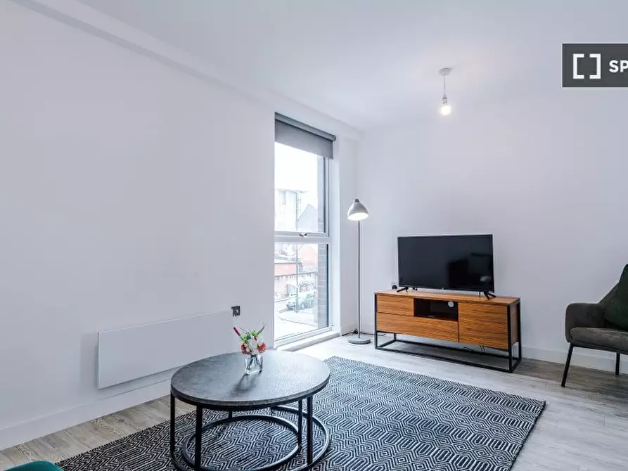 Immagine 11 di Appartamento in affitto  in Craven Street a 