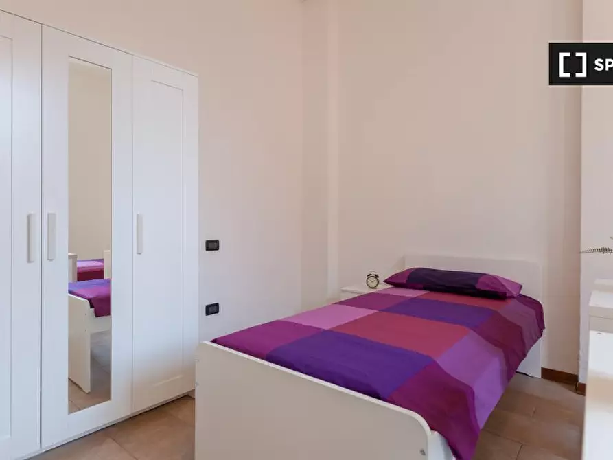 Immagine 19 di Camera condivisa in affitto  in Via Giuseppe Petroni a Bologna