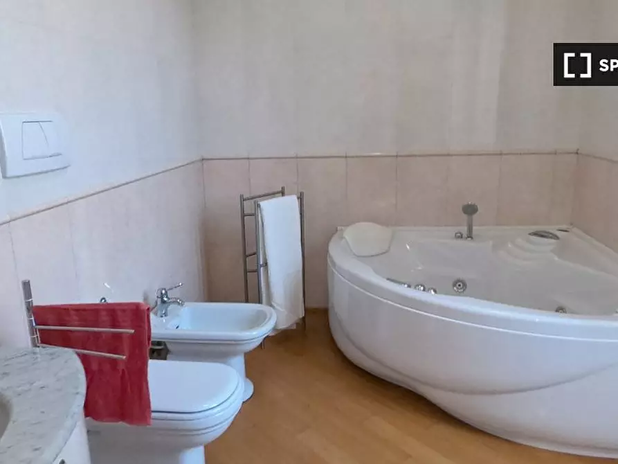 Immagine 19 di Camera condivisa in affitto  in Via IX Febbraio a Firenze