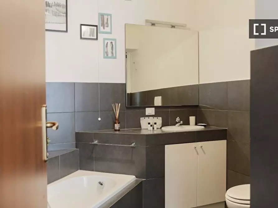 Immagine 11 di Appartamento in affitto  in Via Lazzaro Palazzi a Milano