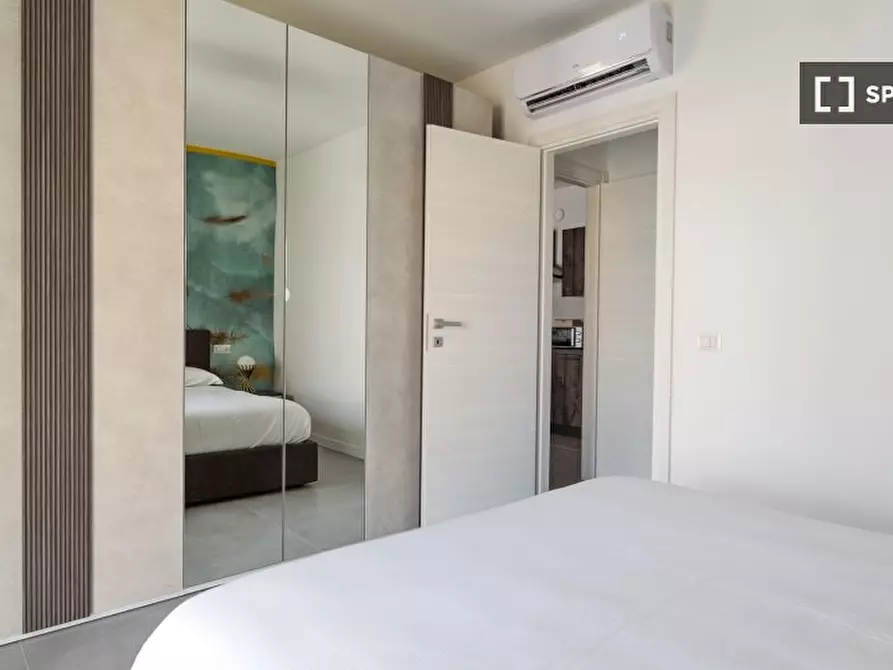 Immagine 16 di Appartamento in affitto  in Via delle Mimose a Roma