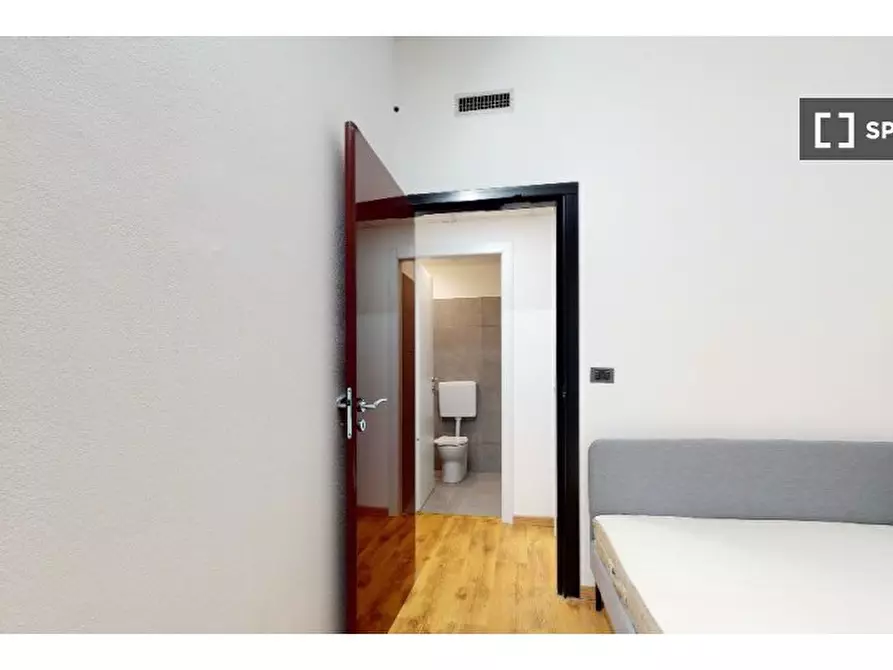 Immagine 1 di Camera condivisa in affitto  in Via Giorgio Jan a Milano