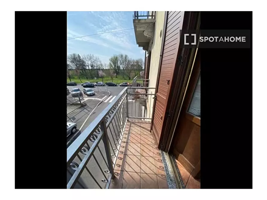 Immagine 2 di Appartamento in affitto  in Via Monte Peralba a Milano
