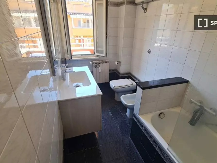 Immagine 2 di Appartamento in affitto  in Via Giovanni Battista Cerruti a Roma