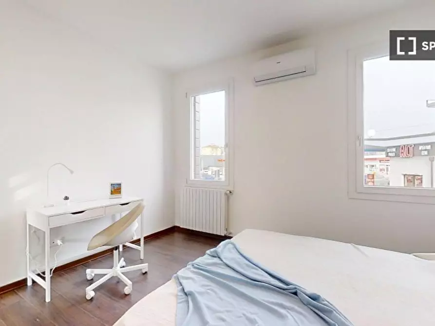 Immagine 4 di Camera condivisa in affitto  in VIA GIAMBELLINO a Padova