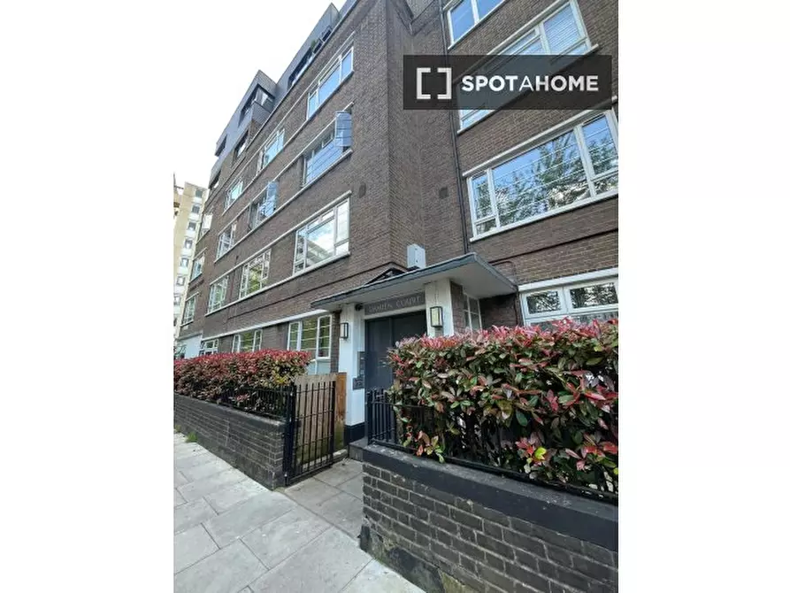 Immagine 7 di Camera condivisa in affitto  in Damien St a Poplar