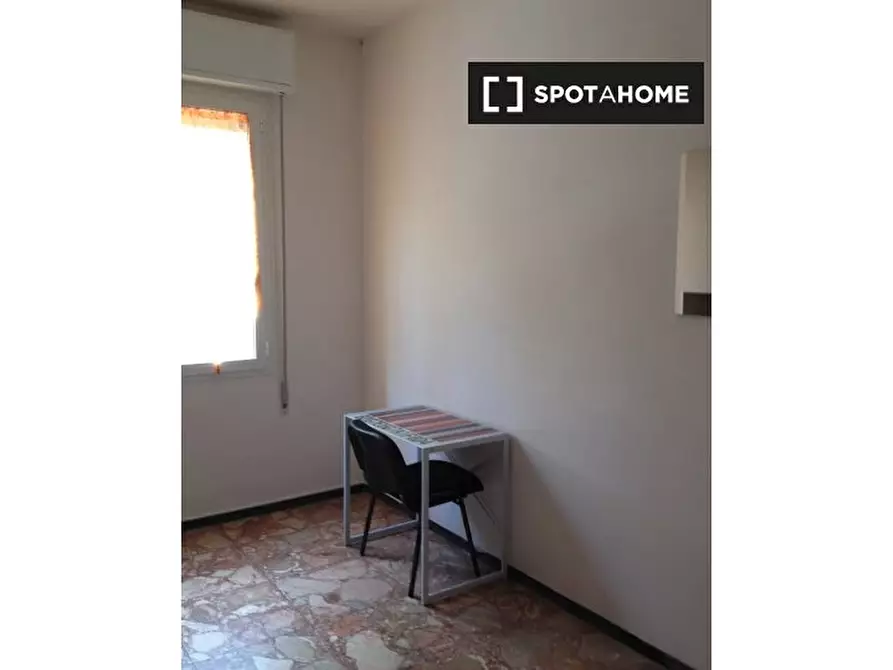 Immagine 4 di Camera condivisa in affitto  in Via Stalingrado/7, 40128 Bologna BO, Italy a Bologna
