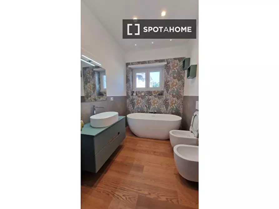 Immagine 5 di Appartamento in affitto  in Via Pietro da Cortona a Roma