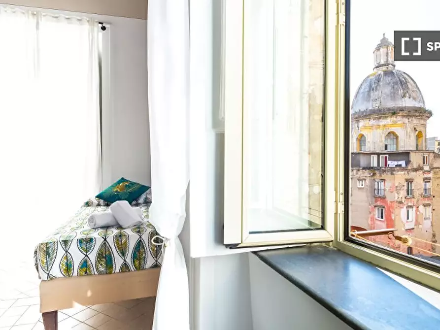 Immagine 5 di Appartamento in affitto  in Supportico Lopez a Napoli